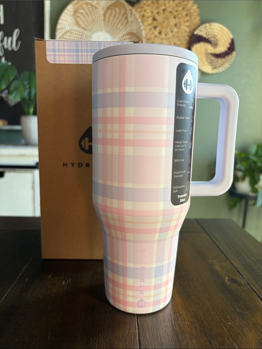 Hydrojug TRAVELER (32OZ) in LAVENDER DREAMS! New!